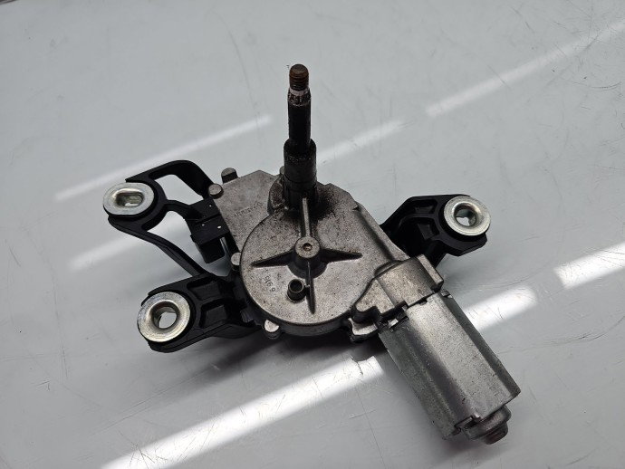 Motoras stergator haion Volkswagen Golf 6 (5K1) [Fabr 2009-2013] 5K6955711B