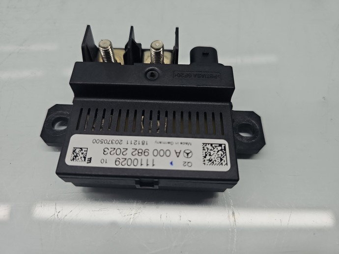 Modul confort Mercedes Clasa E (W212) [Fabr 2009-2016] A0009822023