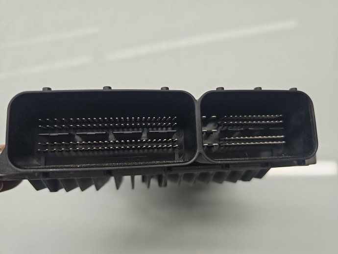 Calculator motor ECU Mercedes Clasa E (W212) [Fabr 2009-2016] A6421508900 3.0 CDI 642862 190KW / 258CP