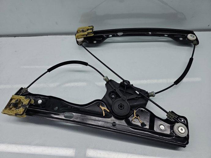 Macara electrica geam dreapta fata Opel Astra K [Fabr 2015-2022] Hatchback SRI 13406674
