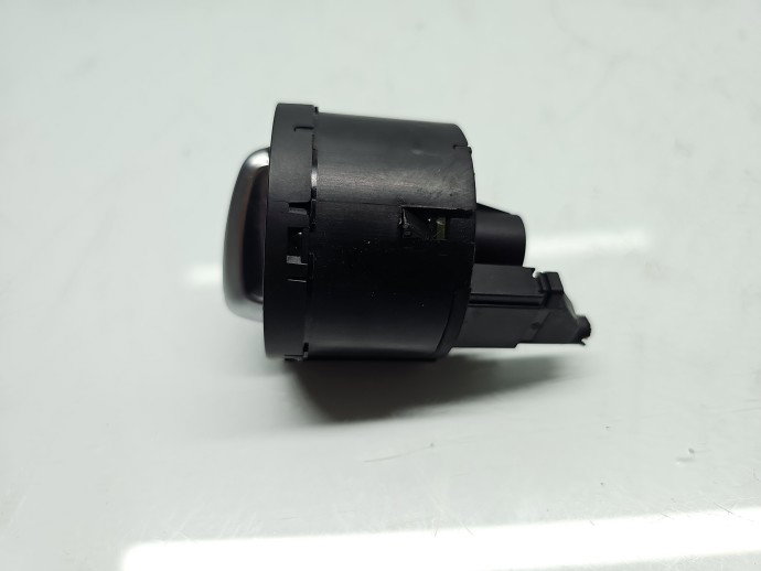 Bloc lumini Volkswagen Touran (1T3) [Fabr 2010-2015] OEM