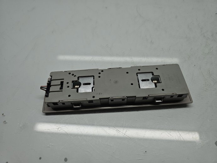 Plafoniera spate Volkswagen Touran (1T3) [Fabr 2010-2015] Facelift OEM