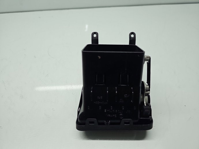 Grila aerisire dreapta Volkswagen Touran (1T3) [Fabr 2010-2015] 1T0819704E