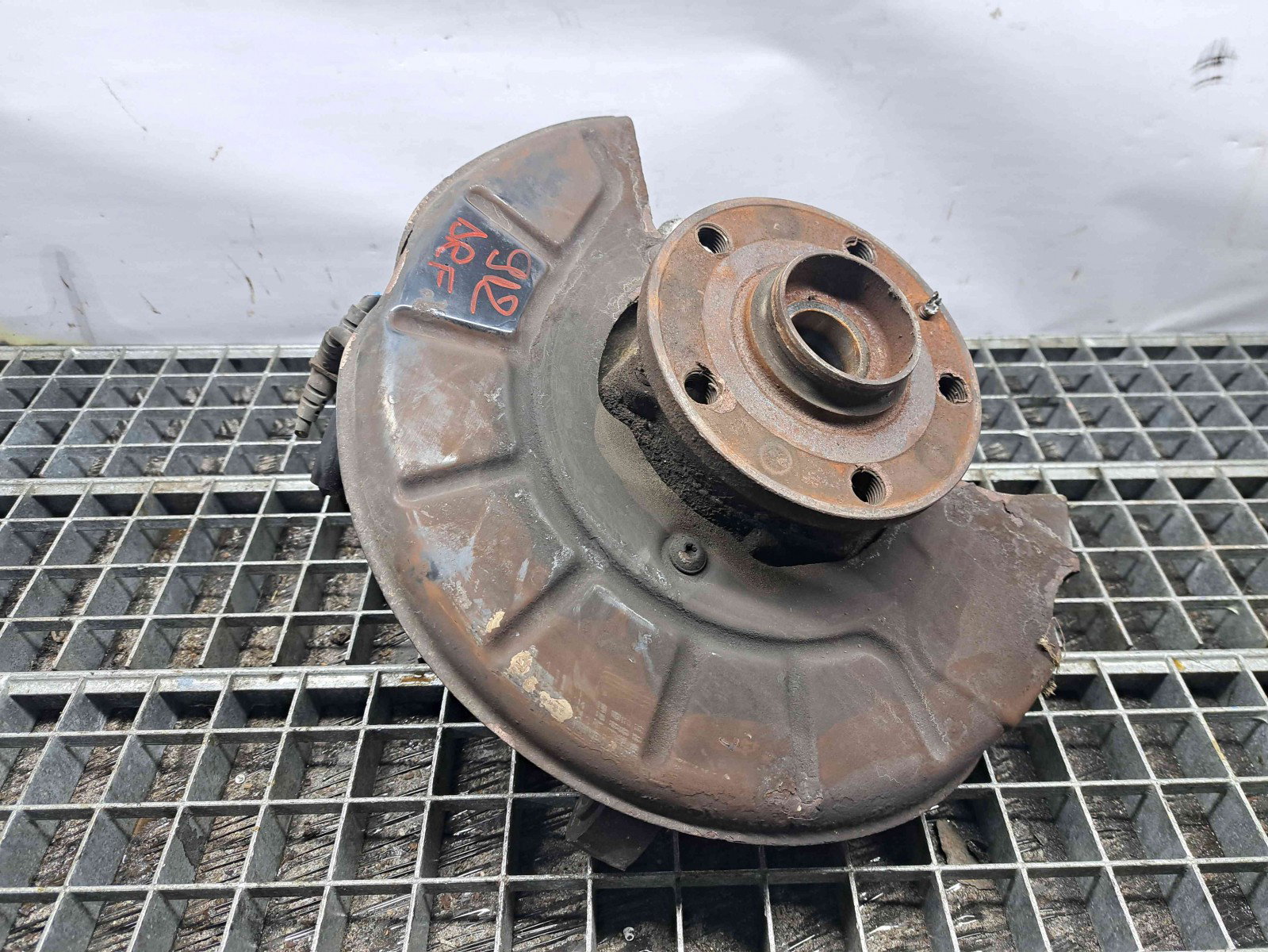 Fuzeta fata dreapta Volkswagen Passat CC (357) [Fabr 2008-2012] OEM 2.0 TDI CBBB 125KW / 173CP 2.0 TDI CBBB 125KW / 173CP