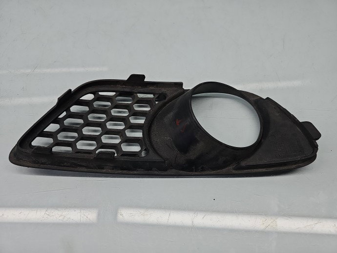 Grila proiector stanga Volkswagen Touareg (7LA, 7L6) [Fabr 2003-2010] R-line 7L9853663A