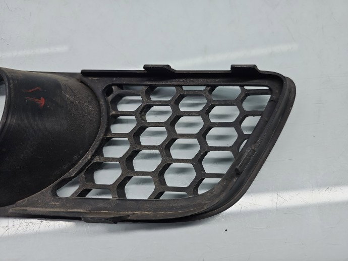 Grila proiector stanga Volkswagen Touareg (7LA, 7L6) [Fabr 2003-2010] R-line 7L9853663A