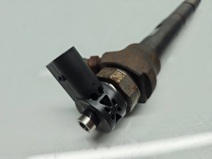 Injector AUDI Q5 (8RB) [Fabr 2008-2016] 03L130277J, 0445110369 2.0 TDI CGLC 130KW / 177CP