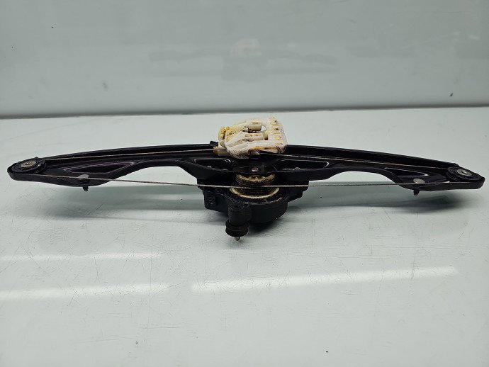 Macara electrica geam dreapta spate Bmw 3 (F30) [Fabr 2012-2017] Sedan OEM