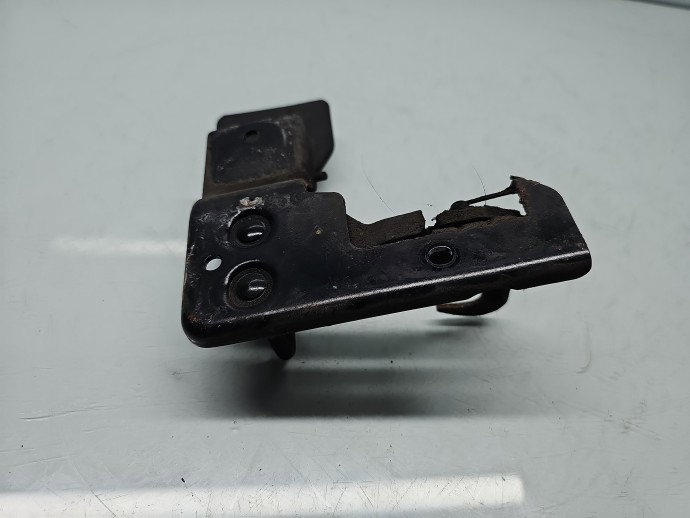 Maner deschidere capota AUDI A3 (8P1) [Fabr 2003-2012] Sportback S-line, Quattro OEM