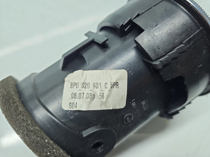 Grila aerisire dreapta AUDI A3 (8P1) [Fabr 2003-2012] 8P0820901C