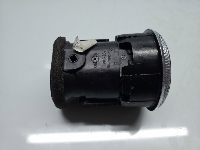 Grila aerisire centrala AUDI A3 (8P1) [Fabr 2003-2012] 8P0820901F