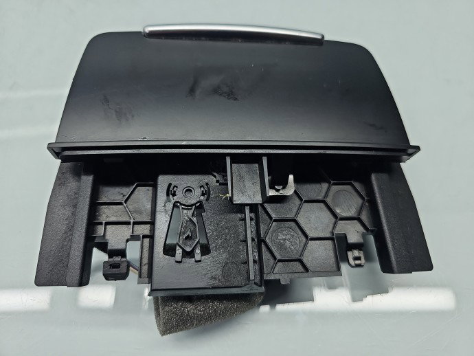 Scrumiera AUDI Q5 (8RB) [Fabr 2008-2016] 5K0857951C
