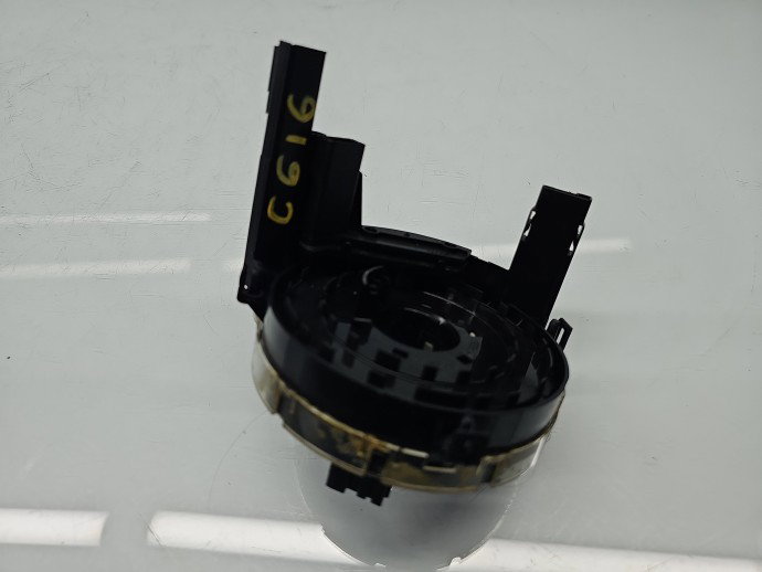 Spirala volan Volkswagen Touareg (7LA, 7L6) [Fabr 2003-2010] 8E0953541D