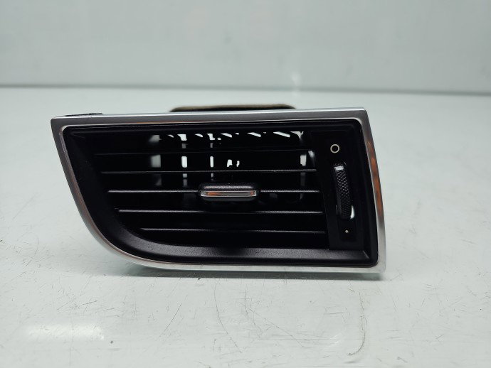Grila aerisire stanga PORSCHE Macan [Fabr 2014-2017] 95B819701G