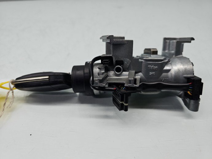 Contact cu cheie AUDI A3 (8P1) [Fabr 2003-2012] 1K0905865 2.0 TDI CBBB125KW / 170CP