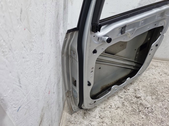 Usa dreapta fata Volkswagen Touran (1T3) [Fabr 2010-2015] LA7W