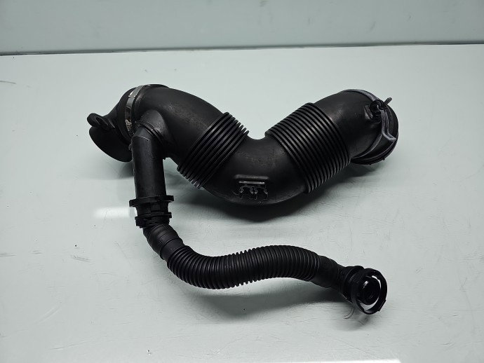 Tub admisie aer Volkswagen Golf 6 (5K1) [Fabr 2009-2013] 3C0129654M 1.6 TDI CAYC 77KW / 105CP