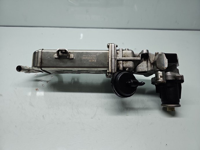 Racitor gaze Volkswagen Golf 6 (5K1) [Fabr 2009-2013] aftermarket 1.6 TDI CAYC 77KW / 105CP
