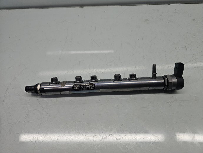 Rampa injectoare Bmw X3 (F25) [Fabr 2010-2017] 7809128 2.0 N47N 135KW / 184CP