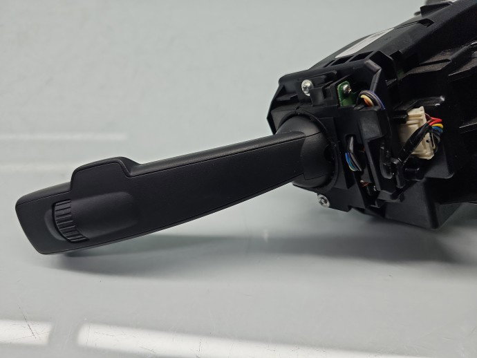 Ansamblu manete Volvo V40 II [Fabr 2013-2019] 31327903
