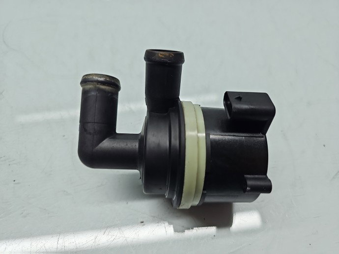 Pompa recirculare apa Volkswagen Golf 6 (5K1) [Fabr 2009-2013] 5N0965561A 1.6 TDI CAYC 77KW / 105CP