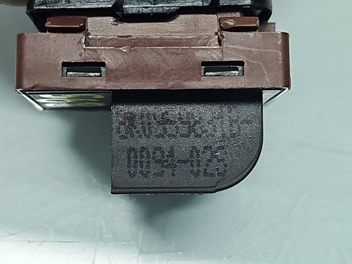 Buton deschidere portbagaj AUDI A5 (8T3) [Fabr 2007-2015] 8K0959831B
