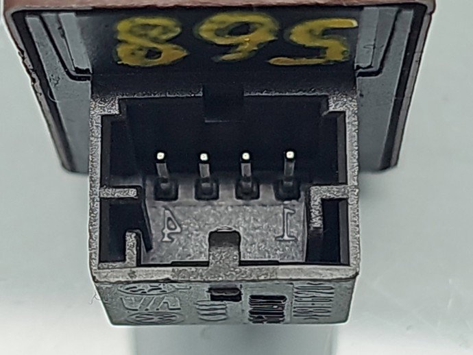 Buton deschidere portbagaj AUDI A5 (8T3) [Fabr 2007-2015] 8K0959831B