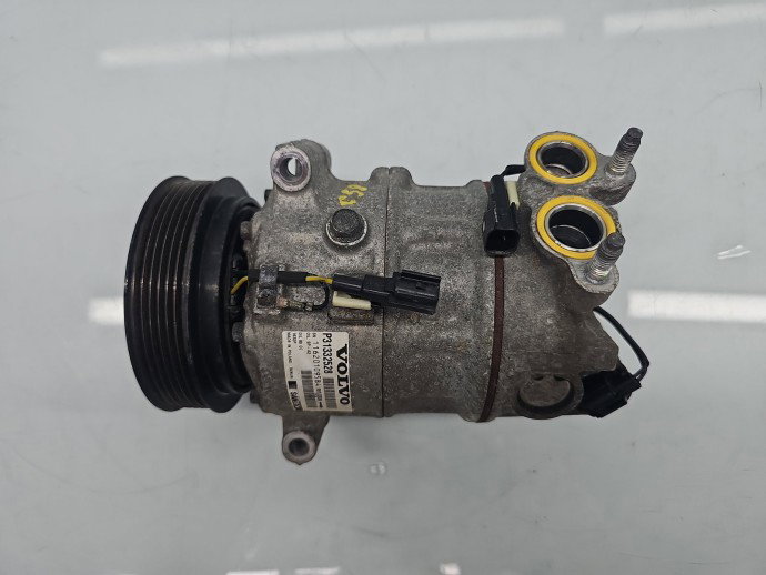 Compresor clima Volvo V70 lll [Fabr 2007-2016] 31332528 2.0 D4204T5 133KW / 181CP