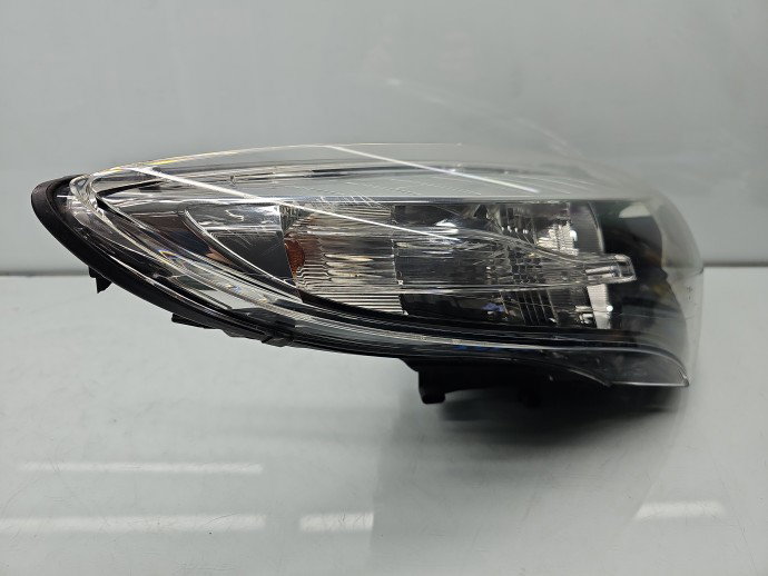 Far dreapta Renault Megane 3 [Fabr 2008-2015] Break  260101010R