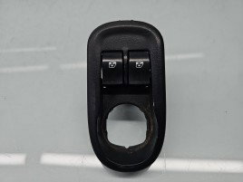 Butoane comanda geamuri sofer Renault Master III [Fabr 2009-2015] 8200637849