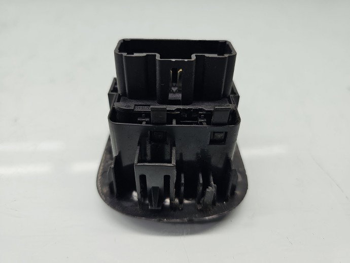 Butoane comanda geamuri sofer Renault Master III [Fabr 2009-2015] 8200637849
