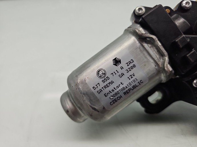 Motoras stergator haion Skoda Fabia 2 (5J, 542) [Fabr 2007-2014] 5J7955711A