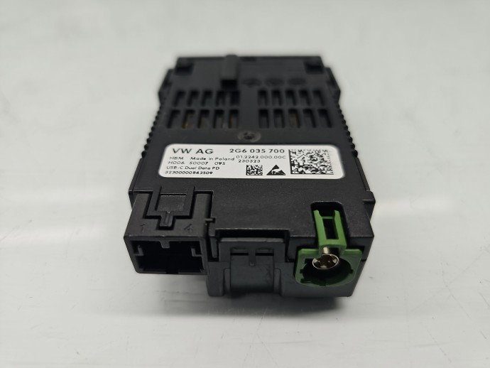Conector auxiliar USB Volkswagen T-roc (A11) [Fabr 2017-prezent] 2G6035700