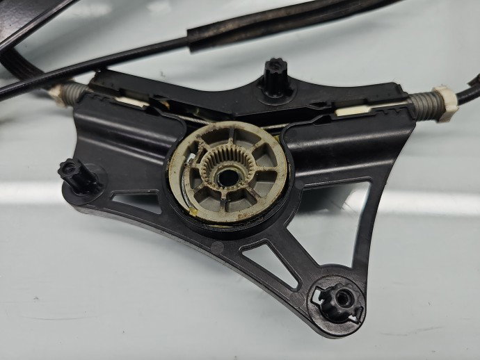 Macara electrica geam stanga fata AUDI A6 (4G2, C7) [Fabr 2012-2017] Sedan S-line, Quattro 4G0837461
