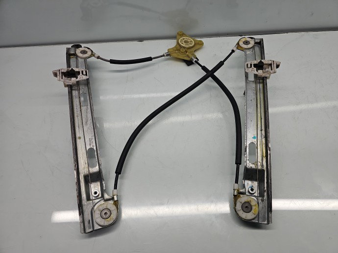 Macara electrica geam dreapta fata JEEP Patriot [Fabr 2007-2011] SUV 05291798AA
