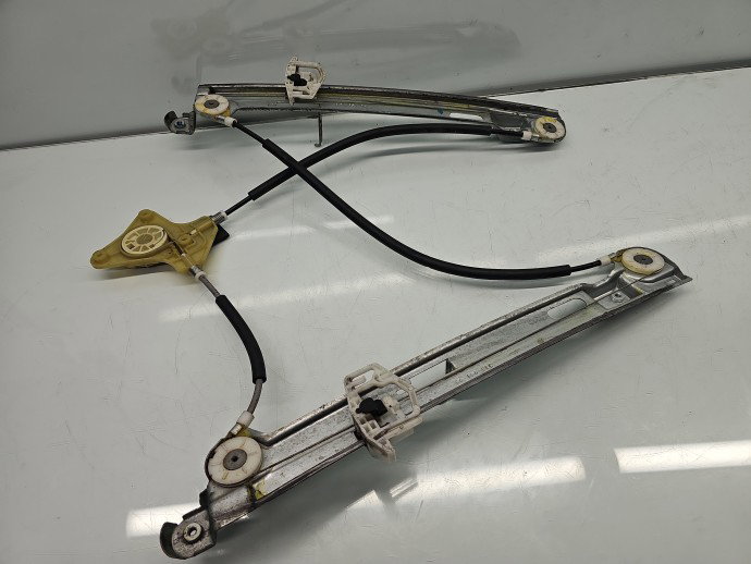 Macara electrica geam dreapta fata JEEP Patriot [Fabr 2007-2011] SUV 05291798AA
