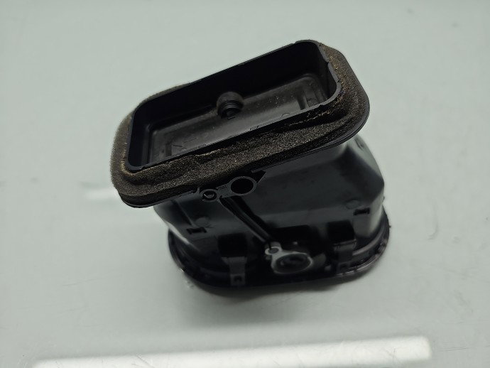 Grila aerisire dreapta Volkswagen Tiguan (5N) [Fabr 2007-2016] 5M0819759