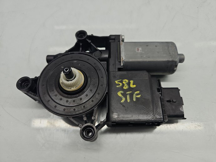 Motoras geam stanga fata Opel Crossland X [Fabr 2017-2020] SUV 130824271