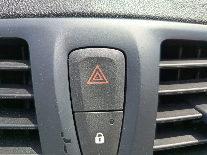Buton avarii Renault Megane 3 Combi [Fabr 2008-2015] OEM