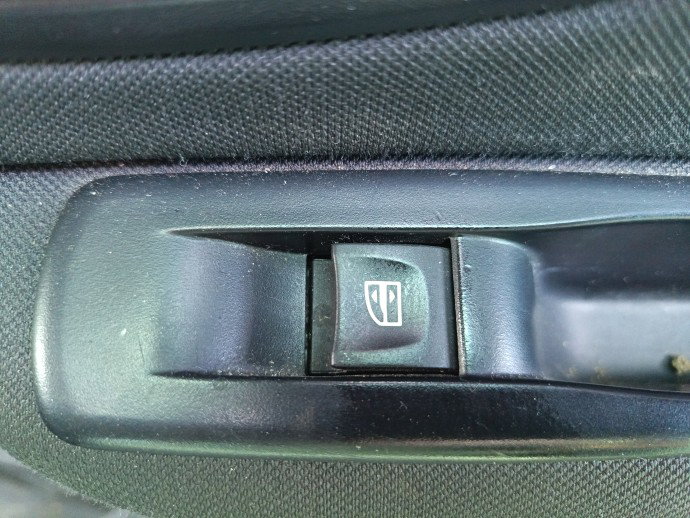 Buton geam dreapta spate Renault Megane 3 Combi [Fabr 2008-2015] OEM