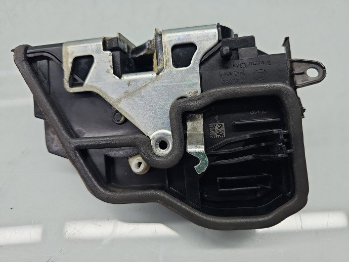 Broasca usa dreapta spate Bmw X3 (F25) [Fabr 2010-2017] SUV Pachet M 7318418