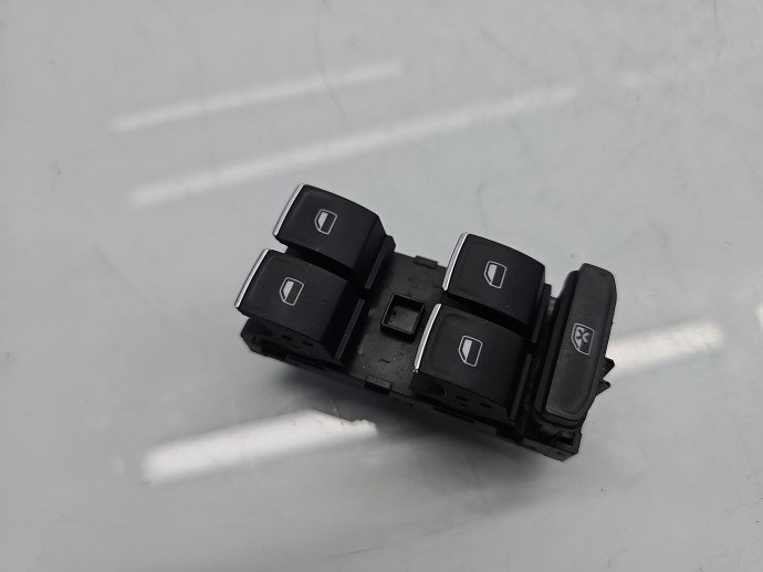 Butoane comanda geamuri sofer Volkswagen Golf 7 (5G) [Fabr 2014-prezent] 5G0959857C