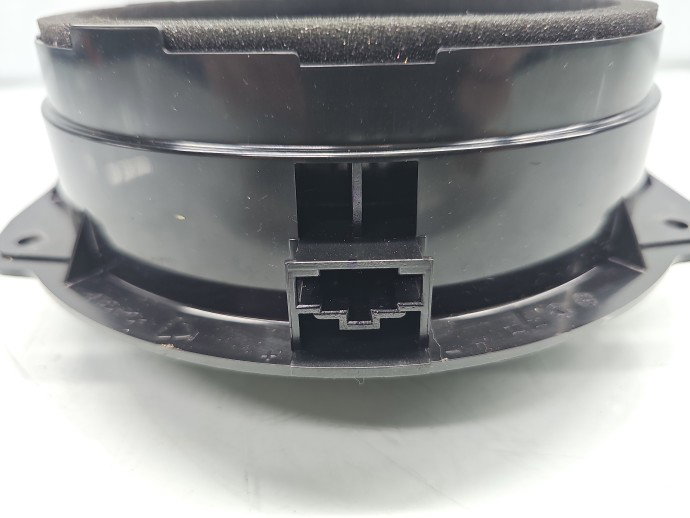 Boxa stanga spate AUDI Q2 (GAB) [ Fabr 2016-prezent] 8V4035411B