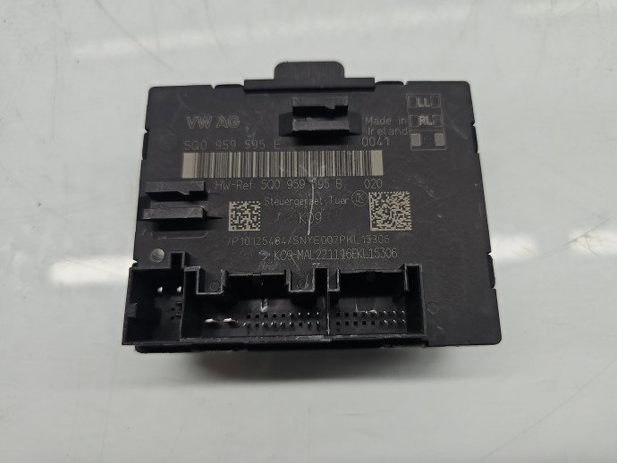 Modul confort AUDI Q2 (GAB) [ Fabr 2016-prezent] 5Q0959595B