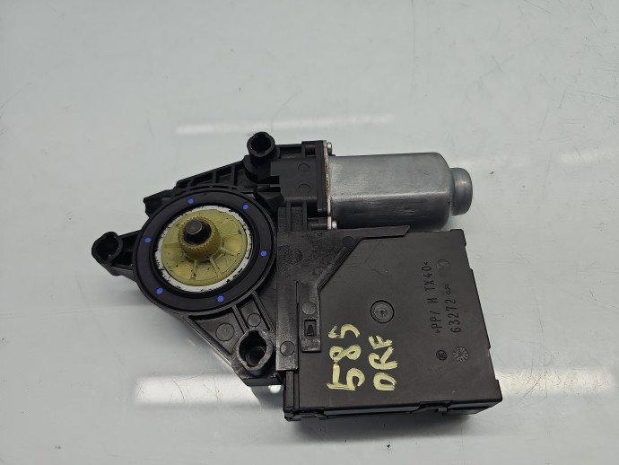 Motoras geam dreapta fata Volkswagen Touran (1T3) [Fabr 2010-2015] 1T0959701T
