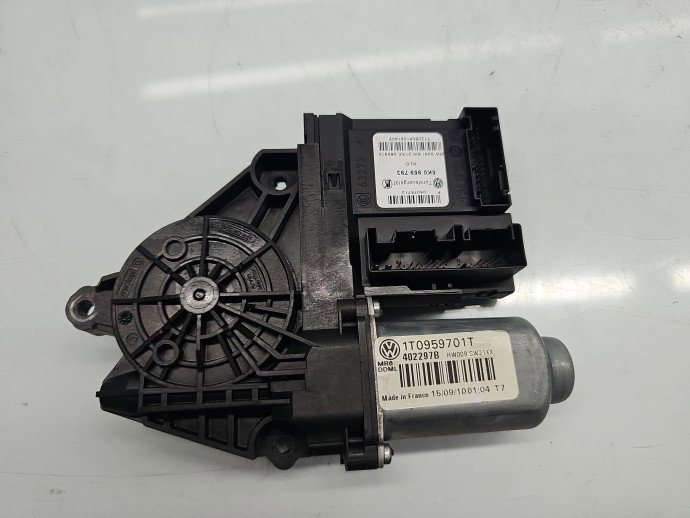 Motoras geam dreapta fata Volkswagen Touran (1T3) [Fabr 2010-2015] 1T0959701T