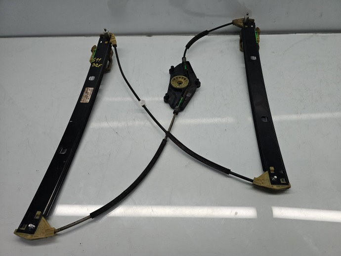 Macara electrica geam dreapta fata AUDI Q5 (8RB) [Fabr 2008-2016] SUV S-line, Quattro 8R0837462J