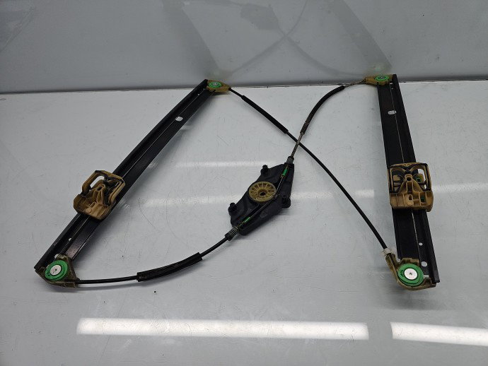 Macara electrica geam stanga fata AUDI Q5 (8RB) [Fabr 2008-2016] SUV S-line, Quattro 8R0837461J