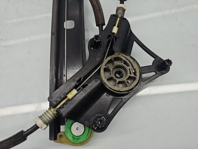 Macara electrica geam stanga fata AUDI A6 (4G2, C7) [Fabr 2012-2017] Sedan S-line 4G0837461