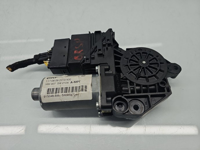 Motoras geam dreapta spate Volkswagen Touran (1T3) [Fabr 2010-2015] 5K0959704A